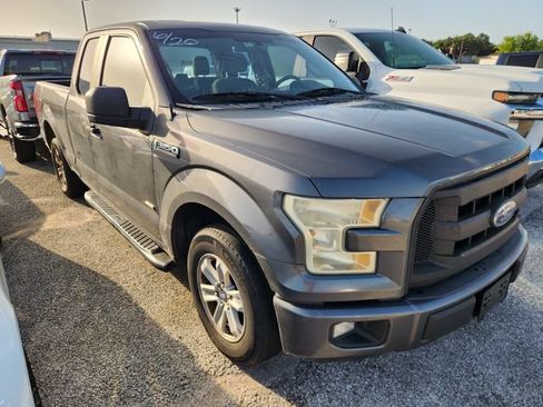 Used 2015 Ford F150 XL w/ Equipment Group 101A Mid RWD image 1