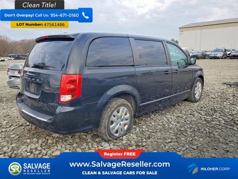 Used 2018 Dodge Grand Caravan SE w/ UConnect Hands-Free Group FWD image 4