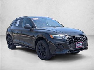 Used 2022 Audi Q5 2.0T Premium w/ Convenience Package AWD/4WD video 3