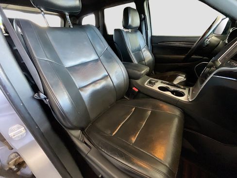 Used 2016 Jeep Grand Cherokee High Altitude AWD/4WD image 18