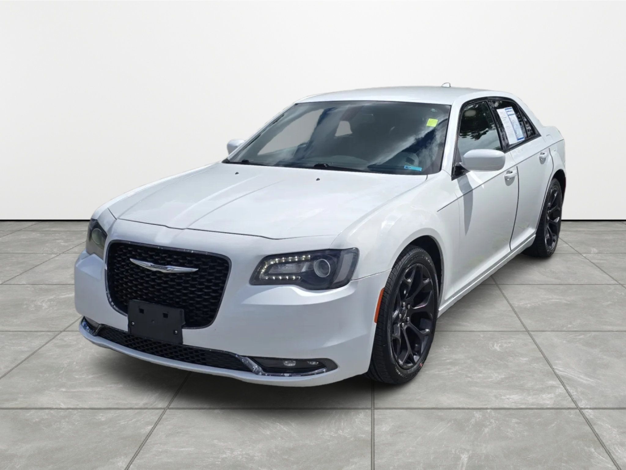 Used 2019 Chrysler 300 S RWD image 8
