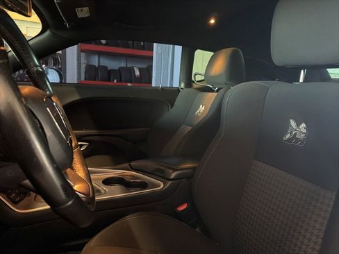 Used 2021 Dodge Challenger R/T Scat Pack image 11