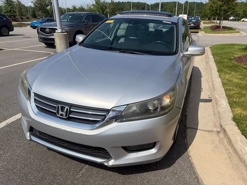 Used 2014 Honda Accord EX-L image 2