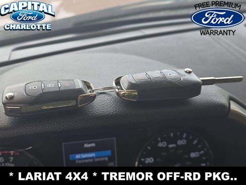Used 2022 Ford F250 Lariat w/ Tremor Off-Road Package AWD/4WD image 16