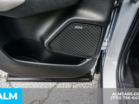 Used 2025 Mitsubishi Outlander SE FWD image 60