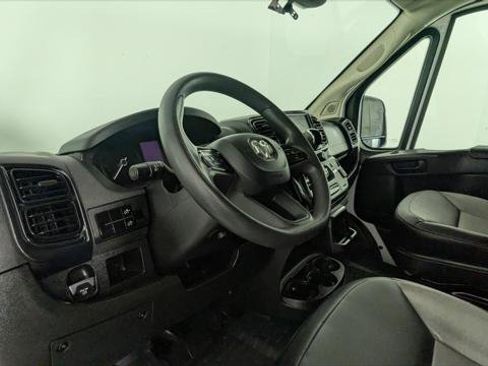 Used 2023 RAM ProMaster 2500 FWD image 17