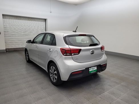 Used 2021 Kia Rio S w/ Technology Package FWD image 5