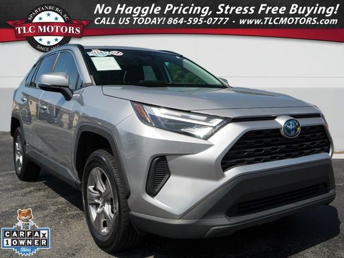 Used 2023 Toyota RAV4 LE AWD/4WD image 1