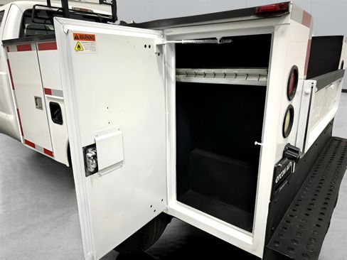 Used 2013 Ford F250 XL w/ PWR Equipment Group image 17