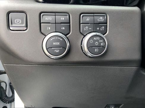 Used 2025 GMC Sierra 1500 Elevation w/ Elevation Premium Package AWD/4WD image 66