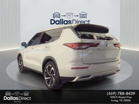 Used 2023 Mitsubishi Outlander SE image 8