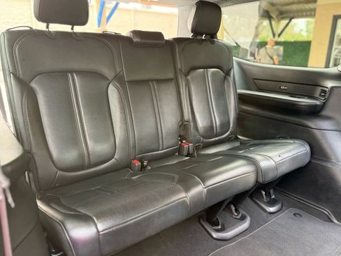 Used 2022 Jeep Wagoneer Series II image 33