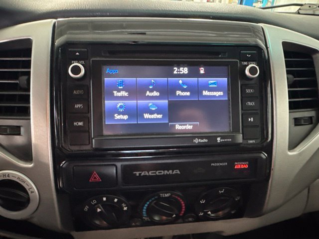 Used 2015 Toyota Tacoma 4x4 Access Cab V6 w/ SR5 Package image 32