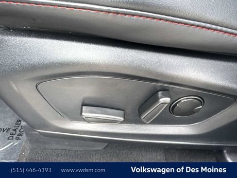 Used 2025 Ford Explorer ST-Line w/ ST-Line Street Pack image 24