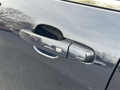 Used 2020 Chevrolet Equinox LT image 15