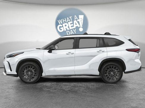 New 2026 Toyota Highlander XSE AWD/4WD image 6