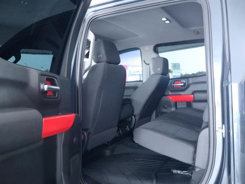 Used 2020 Chevrolet Silverado 1500 Custom w/ Custom Value Package RWD image 28