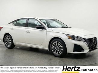 Used 2025 Nissan Altima 2.5 SV FWD video 1