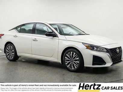 Used 2025 Nissan Altima 2.5 SV
