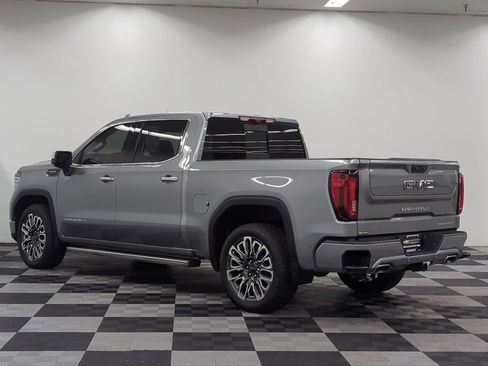 Used 2026 GMC Sierra 1500 Denali Ultimate AWD/4WD image 5