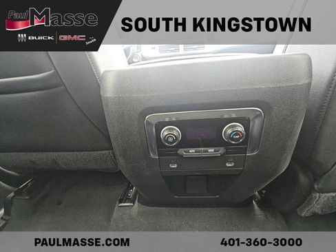Used 2021 Chevrolet Tahoe Z71 image 19