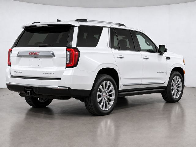 Used 2023 GMC Yukon Denali w/ Denali Reserve Package AWD/4WD image 3