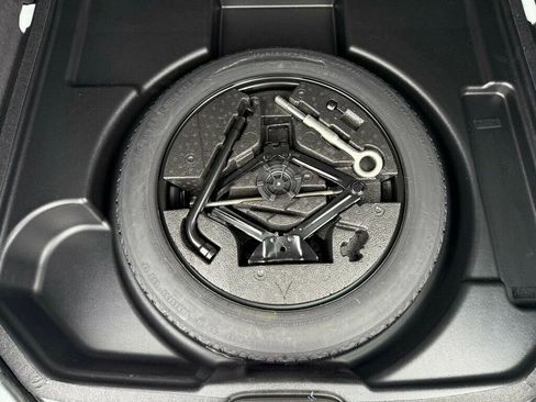 Used 2018 Volvo V60 T5 Cross Country w/ Convenience Package image 35