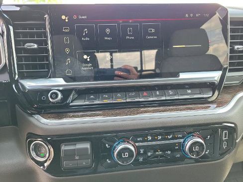New 2026 GMC Sierra 1500 SLE AWD/4WD image 17
