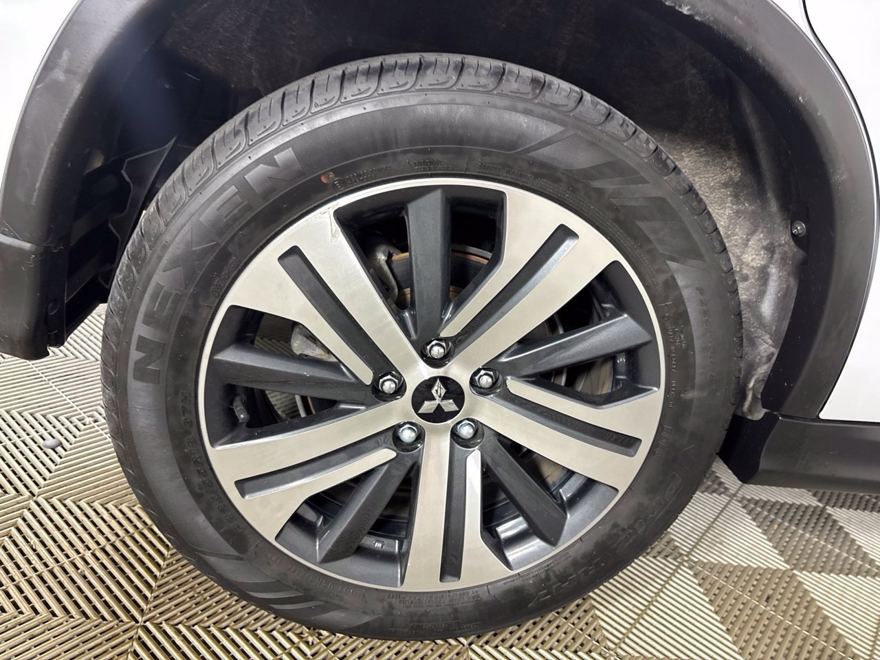 Used 2024 Mitsubishi Outlander Sport AWD image 31