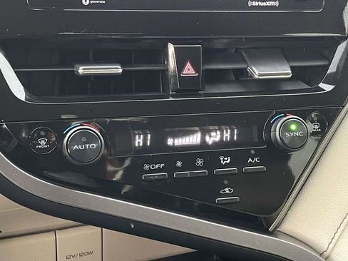 Used 2023 Toyota Camry LE image 28