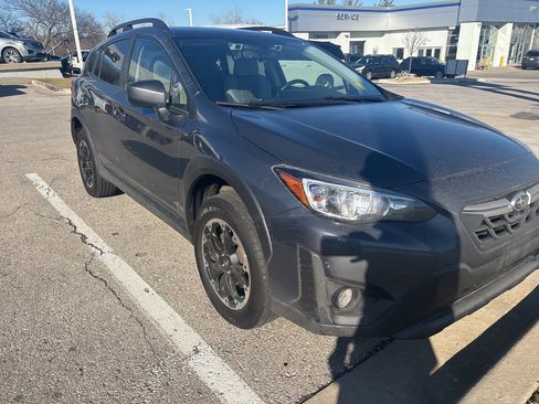 Certified 2022 Subaru Crosstrek 2.0i Premium w/ Moonroof Package image 4