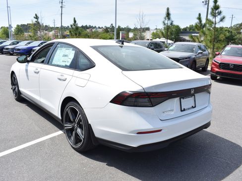 New 2026 Honda Accord SE image 7