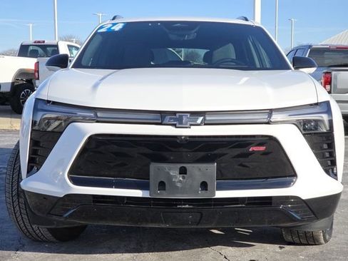 Used 2024 Chevrolet Blazer EV RS image 16