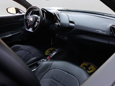 Used 2016 Ferrari 488 Spider RWD image 33