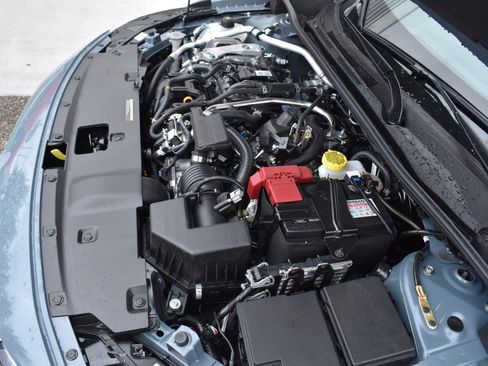 New 2026 Nissan Sentra SR w/ Floor Mat Package FWD image 20
