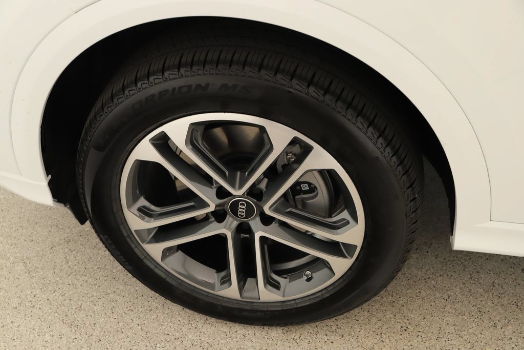 New 2026 Audi Q5 2.0T AWD/4WD image 31