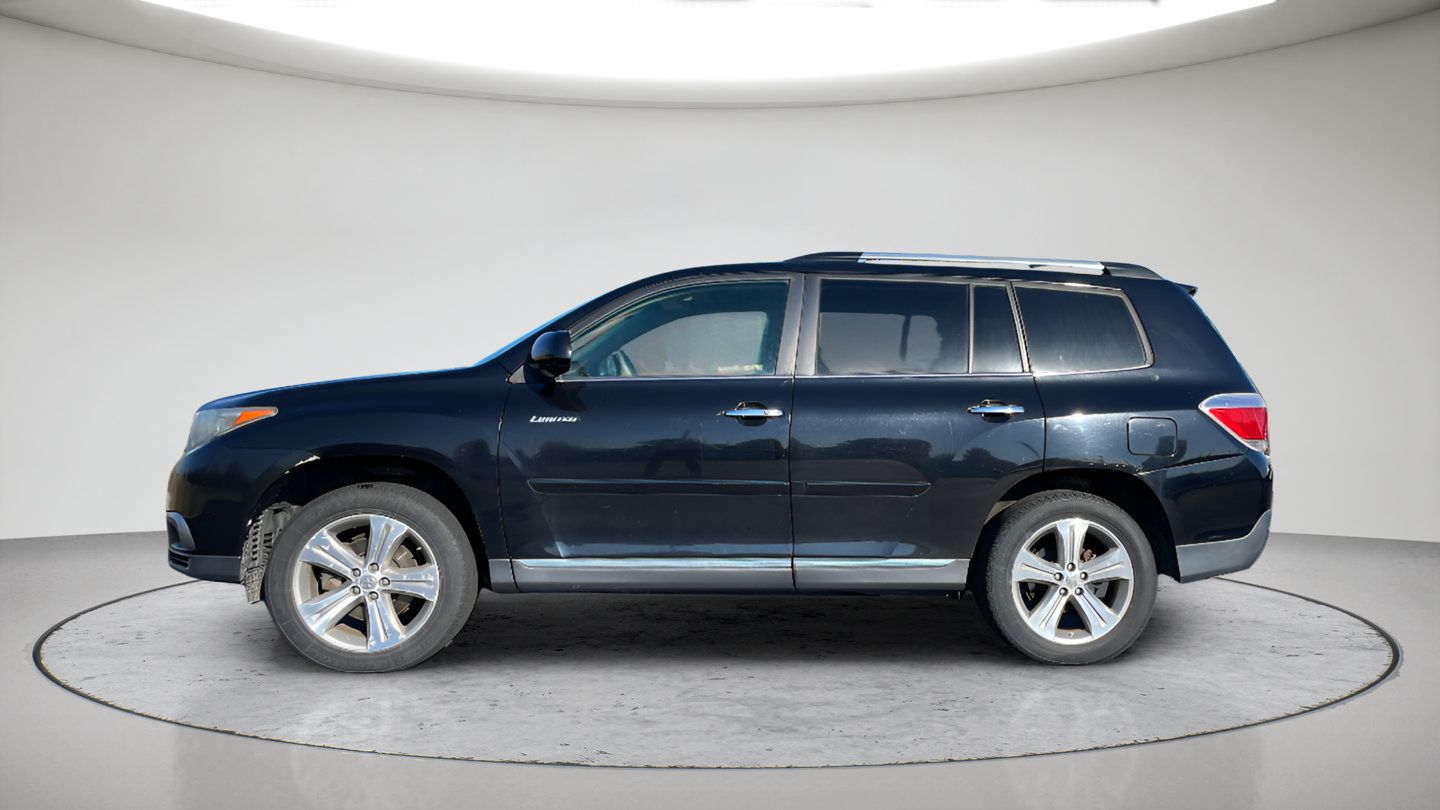 Used 2013 Toyota Highlander Limited AWD/4WD image 8