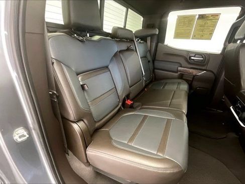 Used 2020 GMC Sierra 1500 Denali w/ Denali Ultimate Package AWD/4WD image 18