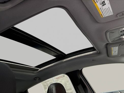 Used 2024 Chevrolet Malibu LT w/ Sport Edition image 29