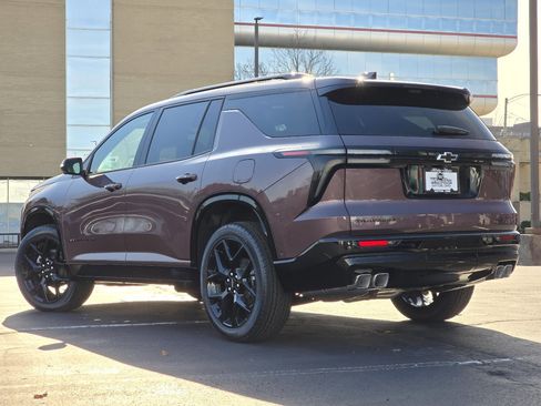 New 2026 Chevrolet Traverse RS w/ LPO, Floor Liner Package image 11