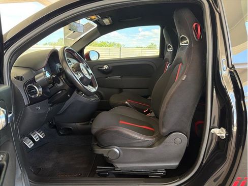 Used 2013 FIAT 500 Abarth FWD image 10