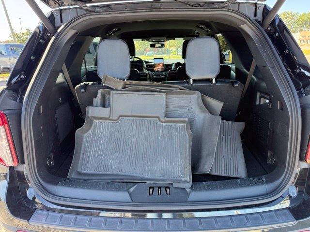 Used 2020 Ford Explorer ST w/ Premium Technology Package AWD/4WD image 9