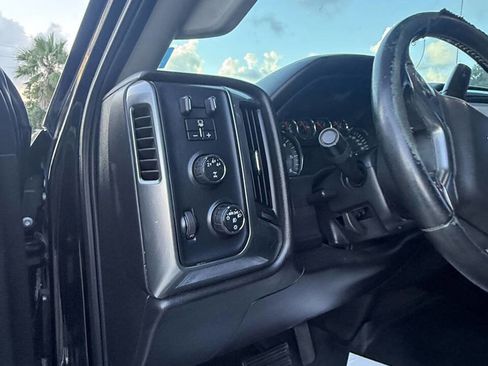 Used 2015 Chevrolet Silverado 2500 LT w/ LT Convenience Package AWD/4WD image 19