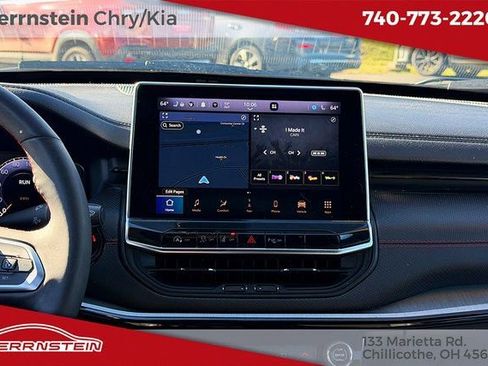 Used 2023 Jeep Compass Trailhawk w/ Trailhawk Elite Group image 9