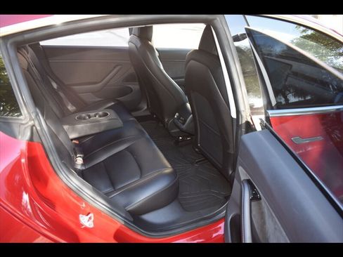 Used 2018 Tesla Model 3 Long Range AWD/4WD image 24