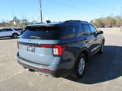 New 2026 Ford Explorer Active w/ Active Comfort Package image 5