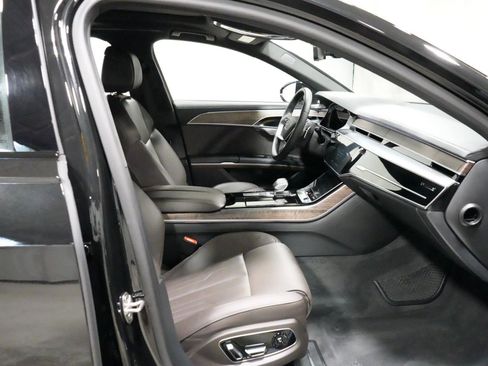 Used 2025 Audi A8 L 3.0T AWD/4WD image 7