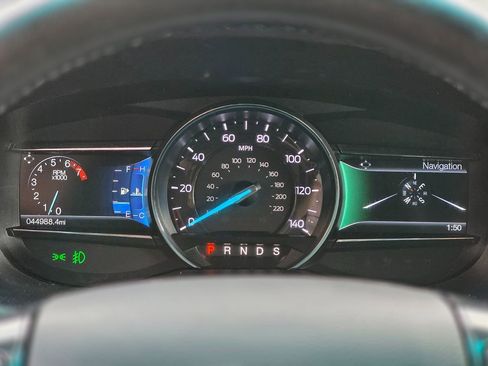 Used 2016 Ford Explorer XLT w/ Equipment Group 202A image 32