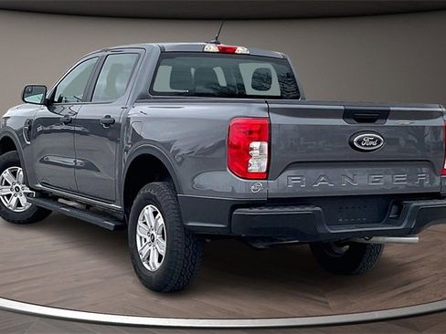 Used 2024 Ford Ranger XL image 11