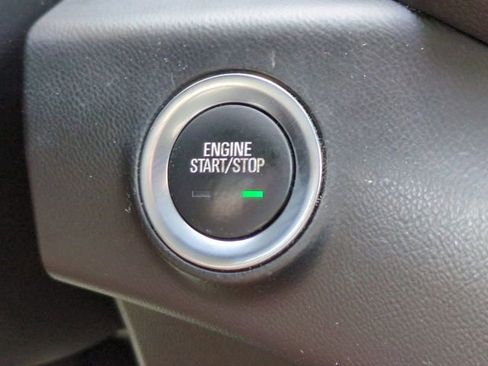 Used 2020 GMC Terrain SLE w/ Driver Convenience Package FWD image 28